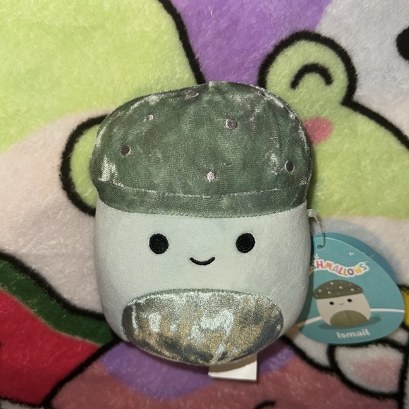 Ismail the velvet mushroom squishmallow NWT - Picture 2 of 6